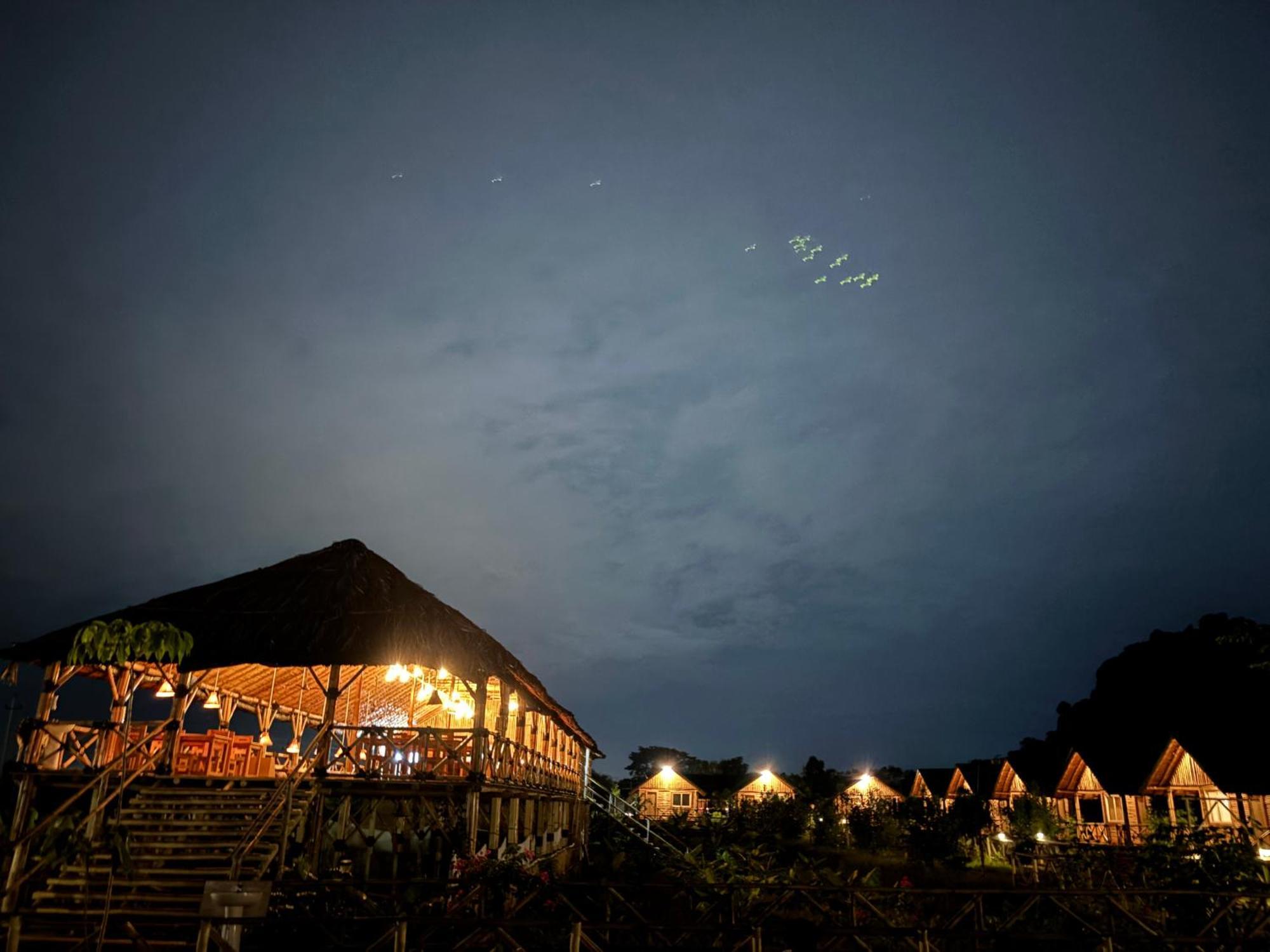 Mowgli'S Cafe Hampi & Guest House מראה חיצוני תמונה